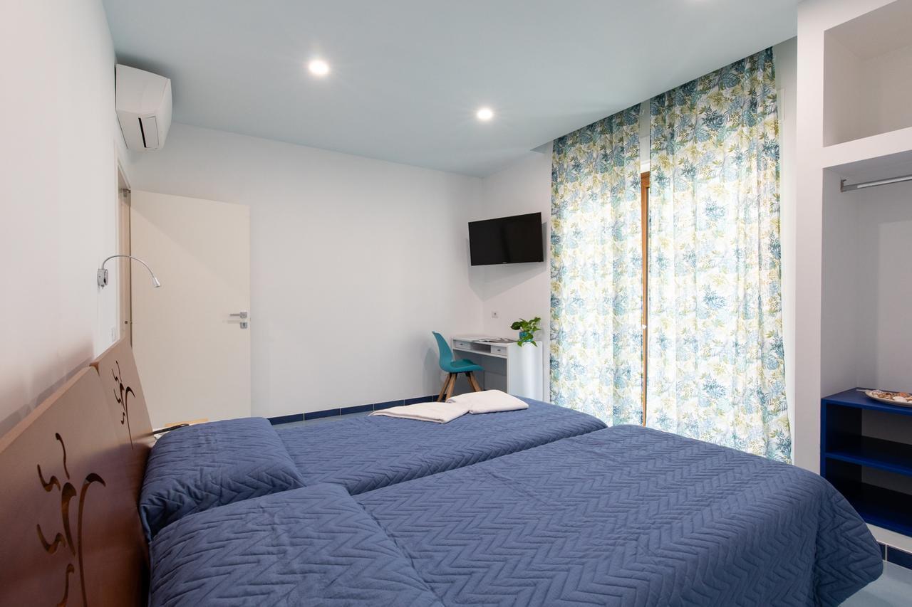 Viaparsano Apartment Sorrento Luaran gambar